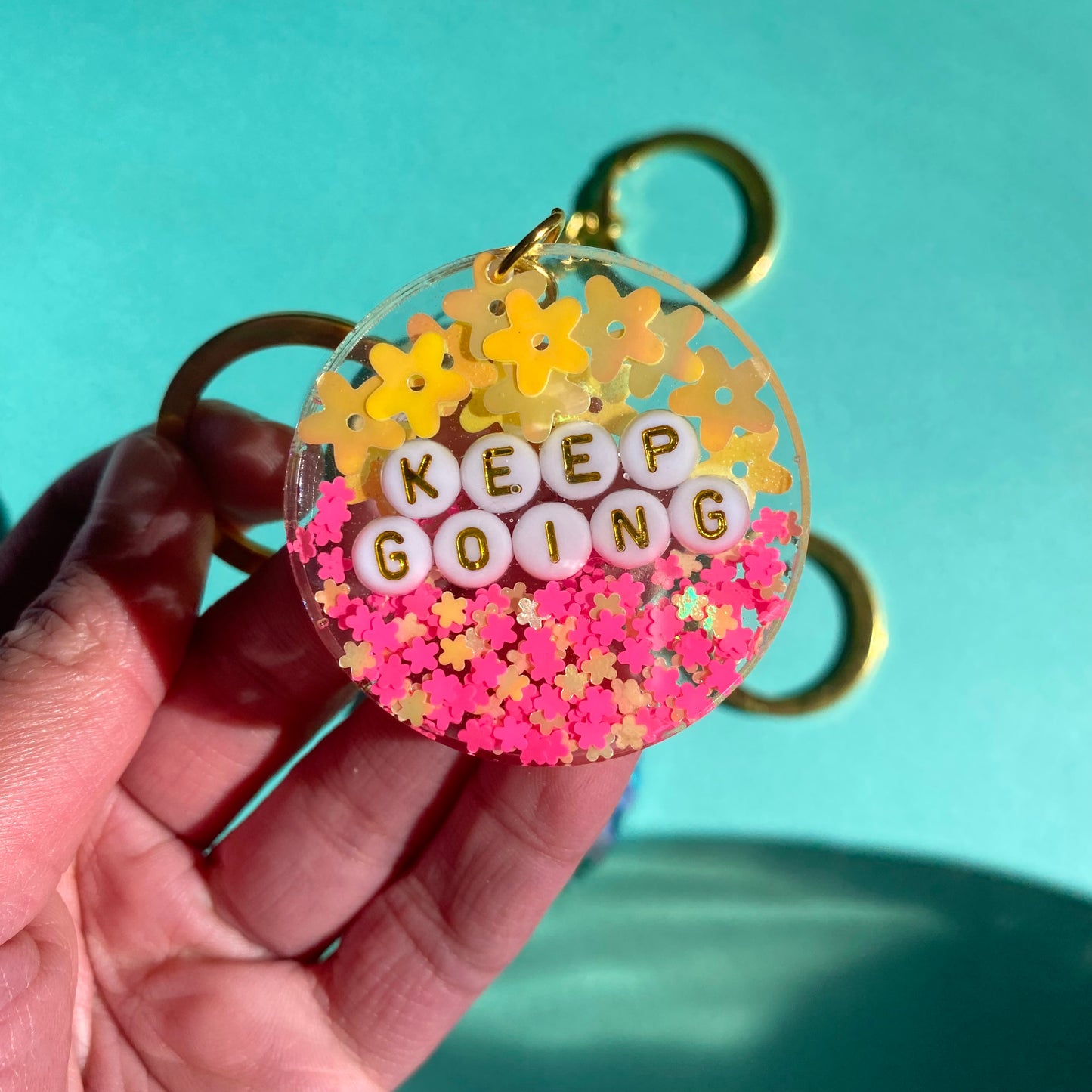 ‘Keep Going’ Glitter Key Chains - Gold Key Rings