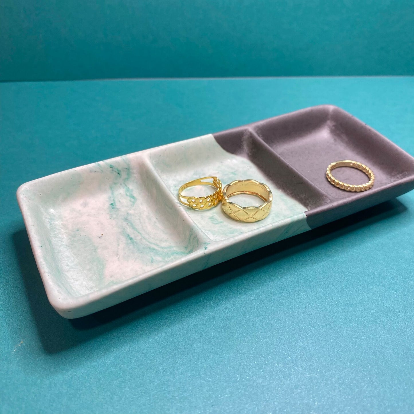 Two Toned Organizer Trinket Dish