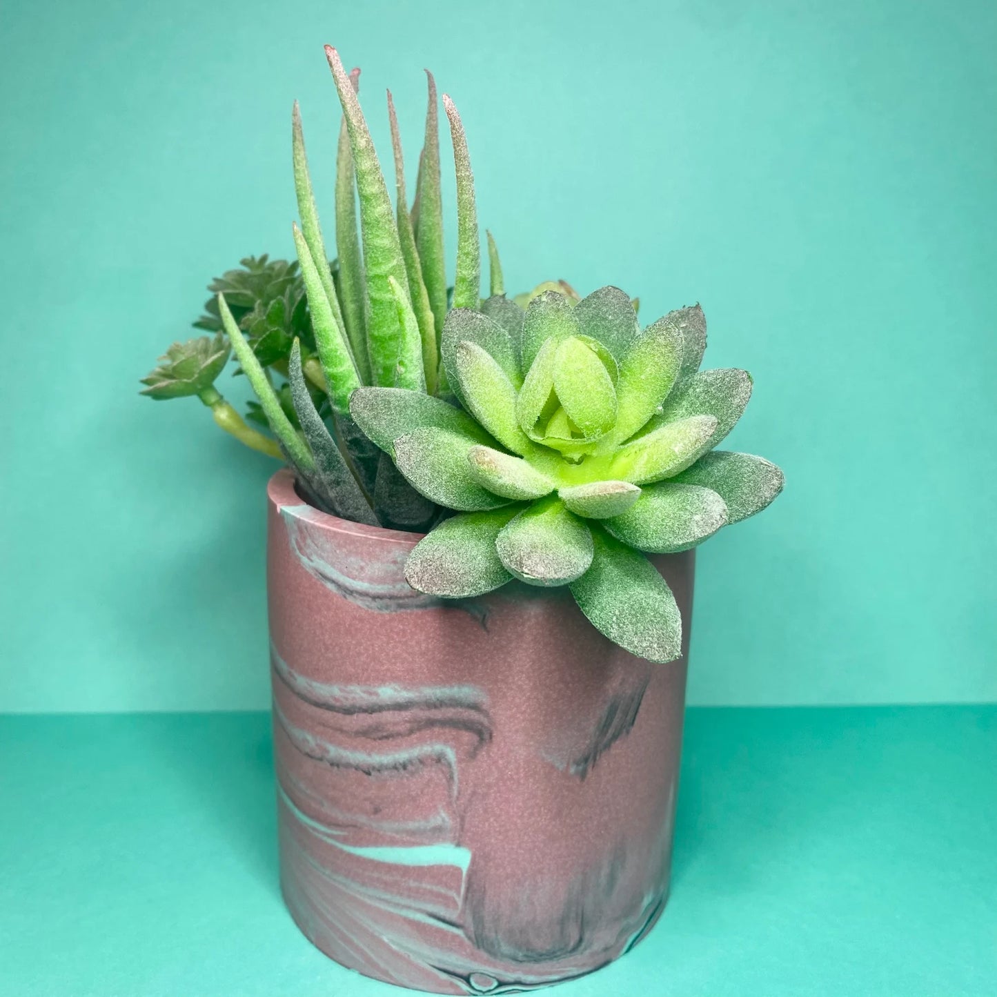 Mauve Planter