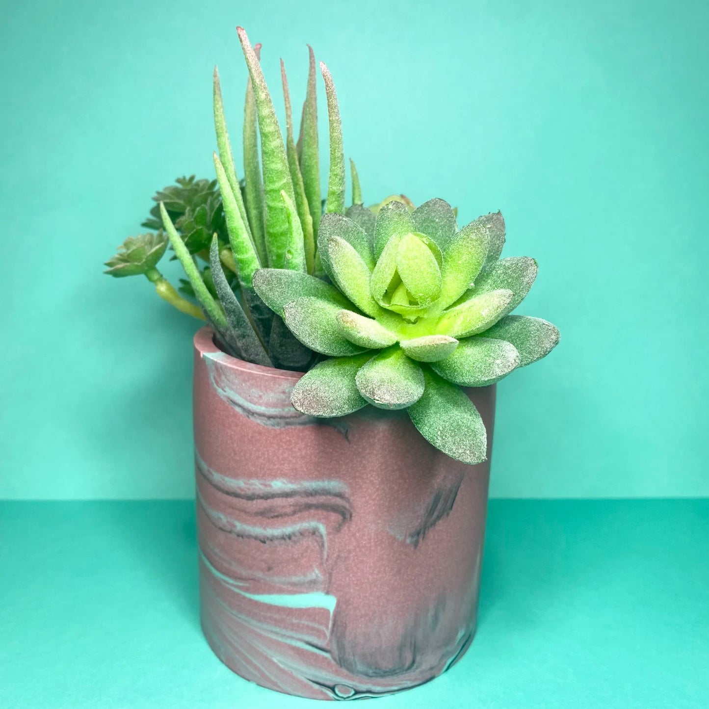 Mauve Planter